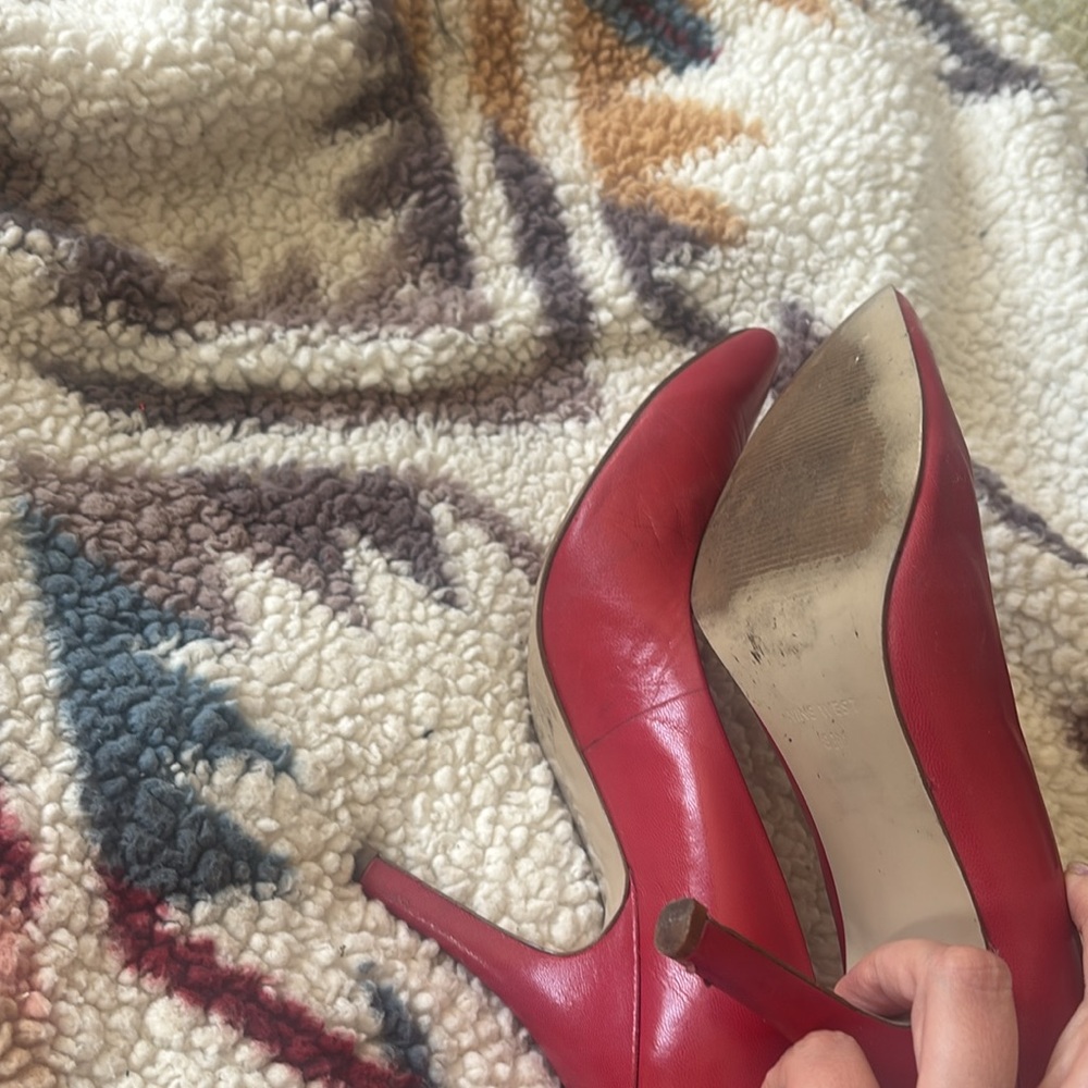 Nine West Red Pointed Toe Leather Pumps - Picture 4 of 5